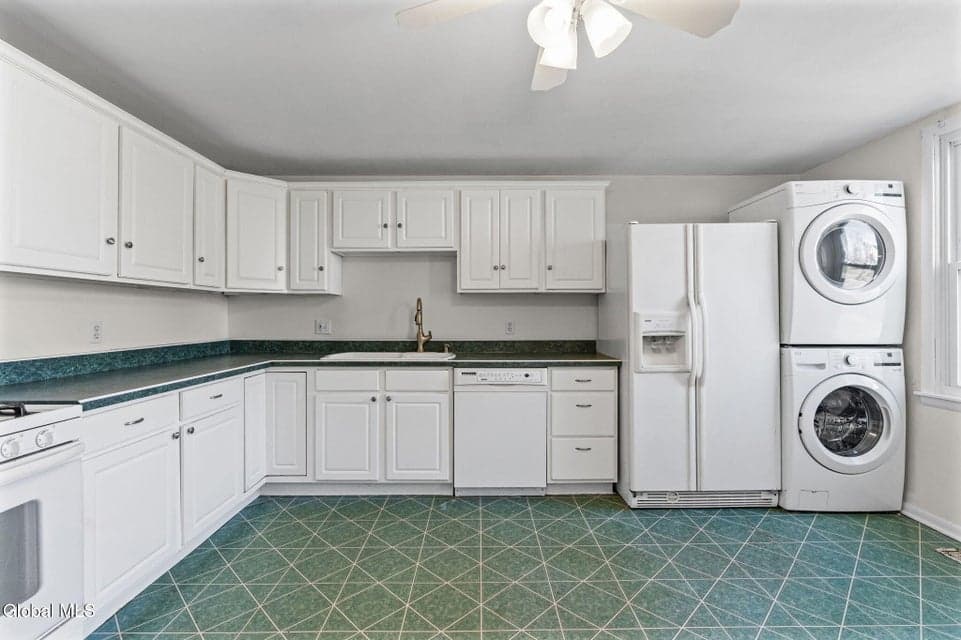 1552 3rd Avenue, Watervliet, NY 12189, photo 3
