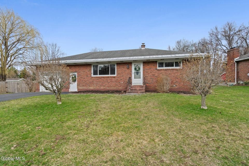 442 Russell Road, Bethlehem, NY, photo 5