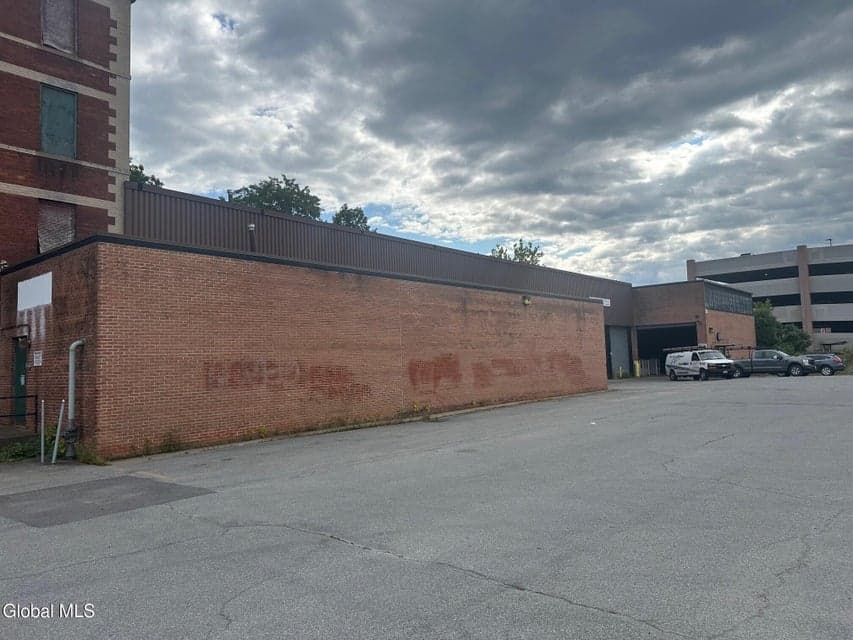 64 Glen Street, photo 2