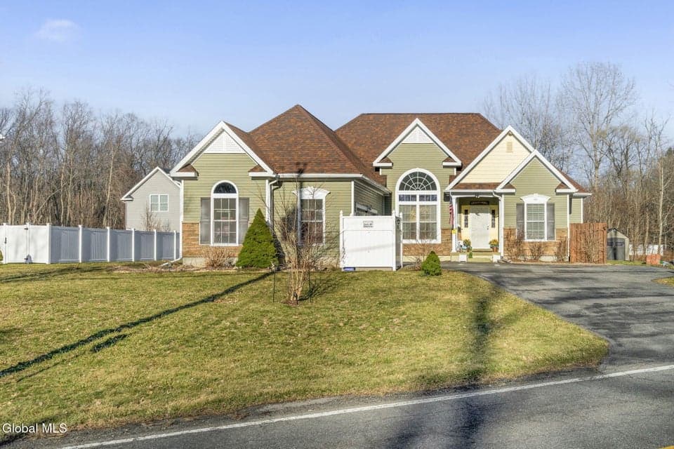 1000 Kings Road, Schenectady, NY, photo 1