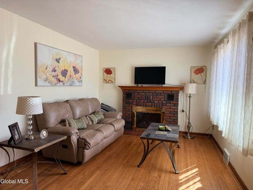 1032 Bill Road, Rotterdam, NY, photo 3