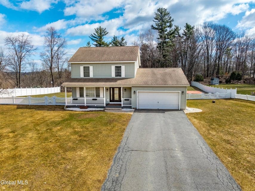6 Joseph Court, Schaghticoke, NY, photo 4