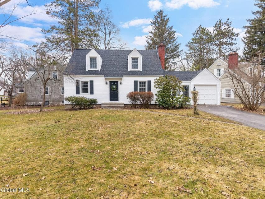 2212 Niskayuna Drive, Niskayuna, NY, photo 4