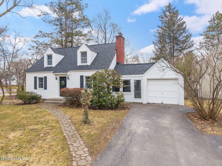 2212 Niskayuna Drive, Niskayuna, NY, photo 5