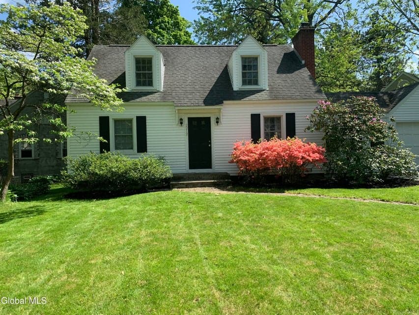 2212 Niskayuna Drive, Niskayuna, NY, photo 1