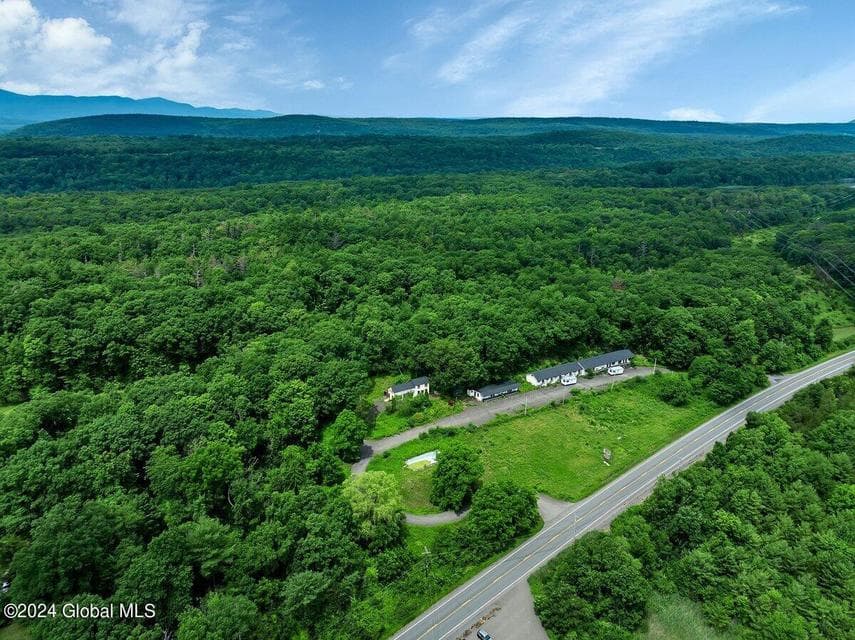 9071 Route 9W, photo 5