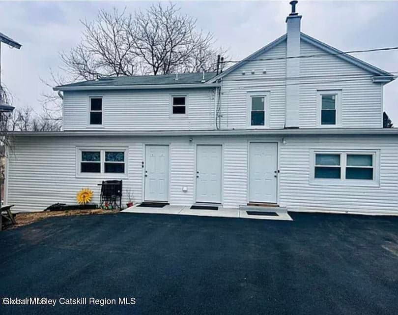 982 S Schodack Road, Castleton-on-Hudson, NY 12033