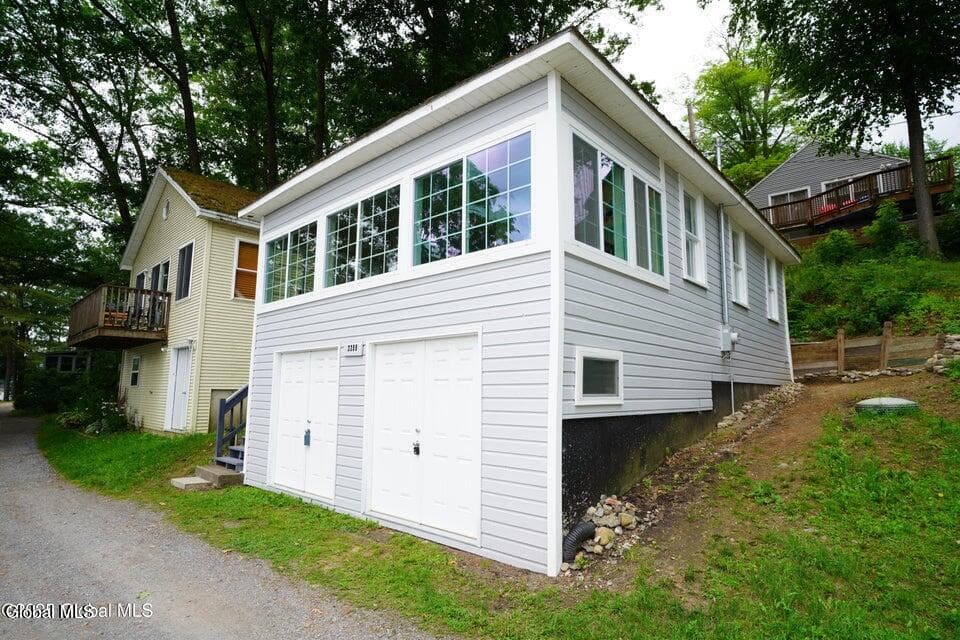 2255 Oaks Road, photo 2