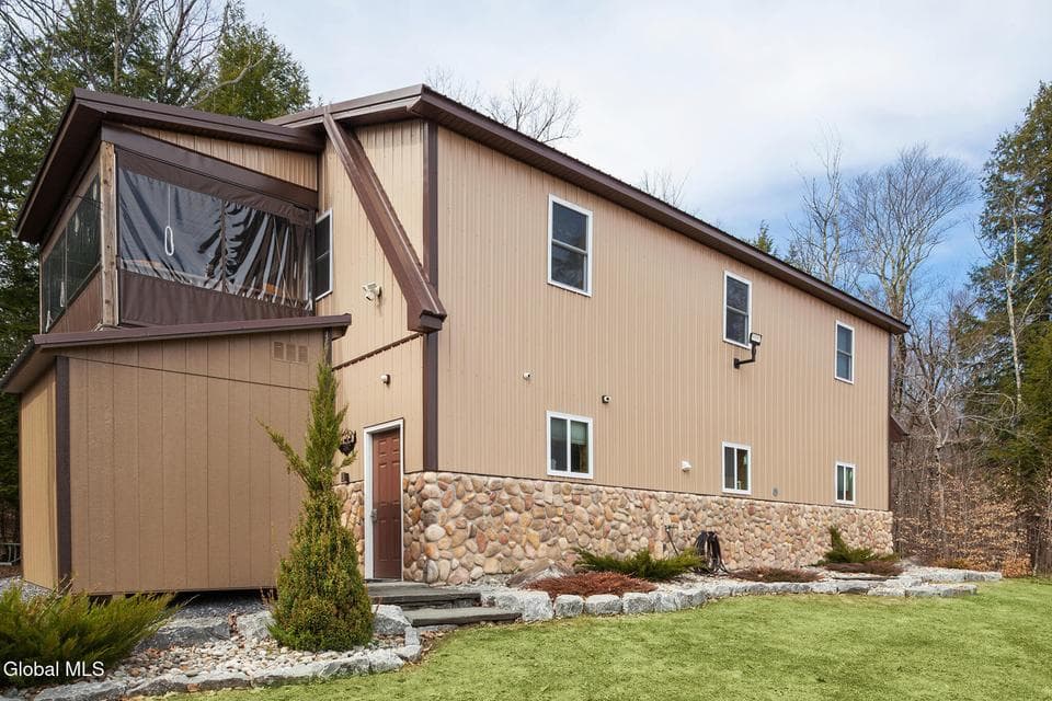 380 Mallon Road, photo 4