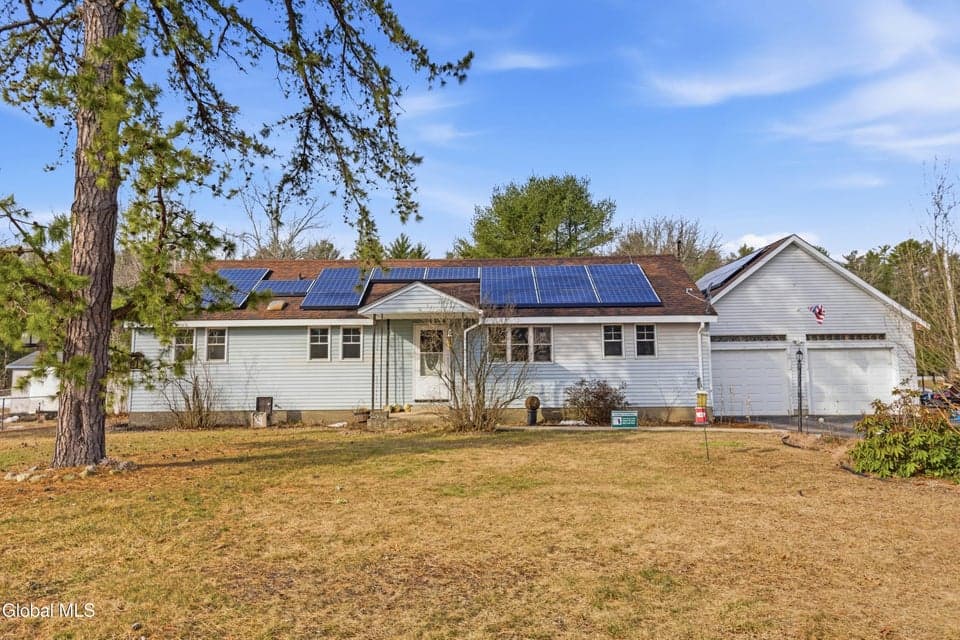 191 Redmond Road, Moreau, NY, photo 1