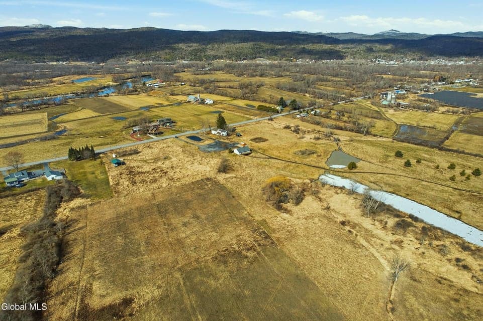 2616 County Route 12, photo 3