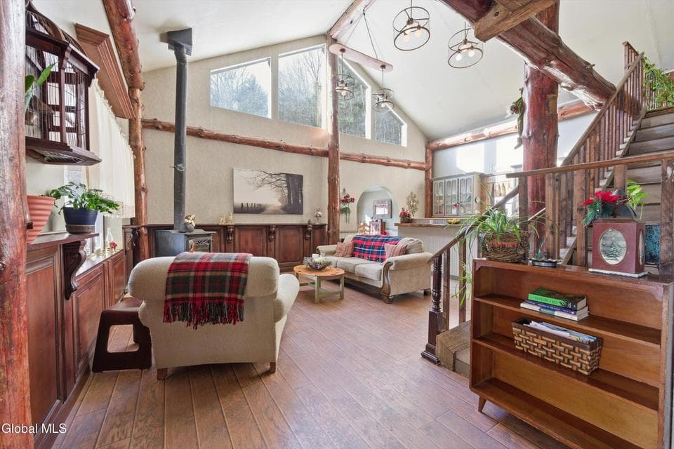 321 Mahaffy Road, photo 3