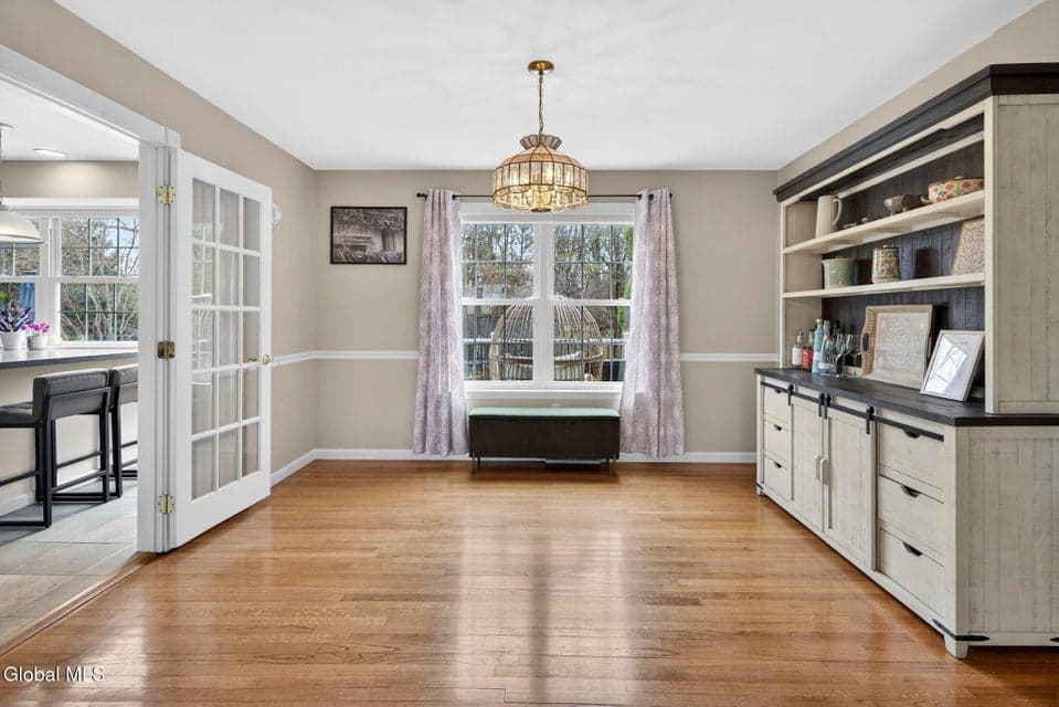 4 Albert Court, Colonie, NY 12110, photo 5