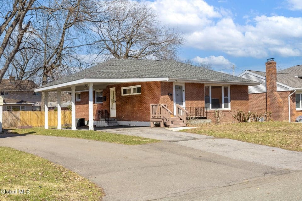 26 Link Street, Albany, NY, photo 1