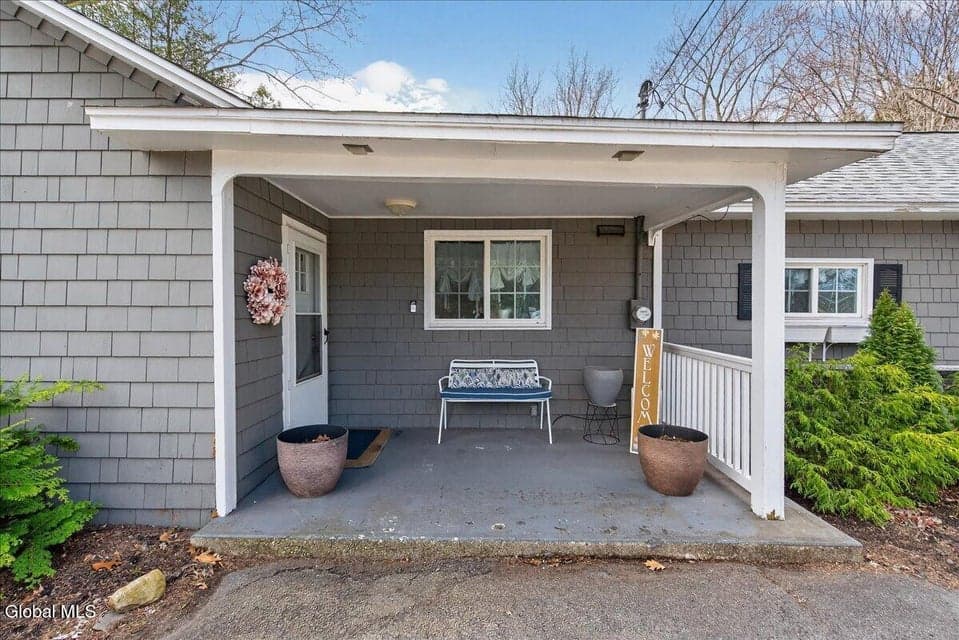 2460 Troy-Schenectady Road, Niskayuna, NY 12309, photo 4