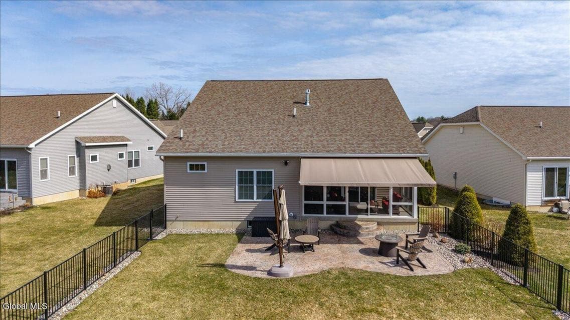 45 Somerset Drive, photo 5