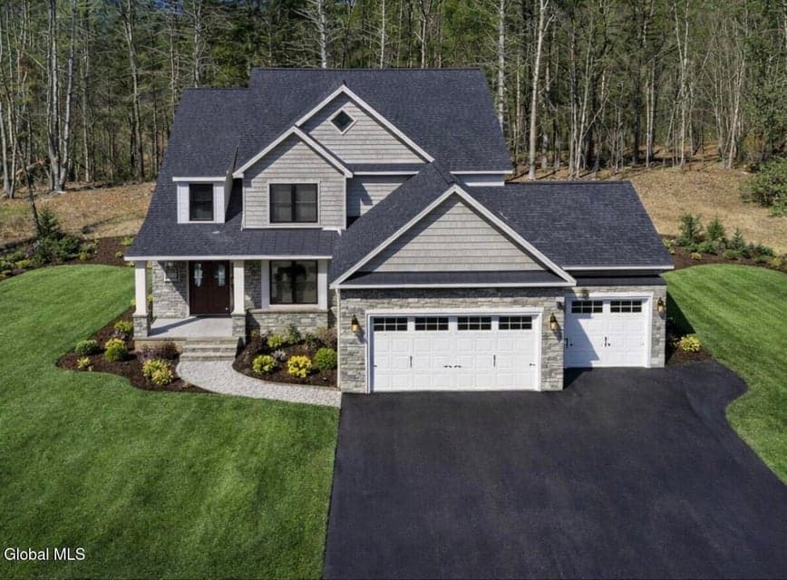 2 Wisteria Court, photo 1