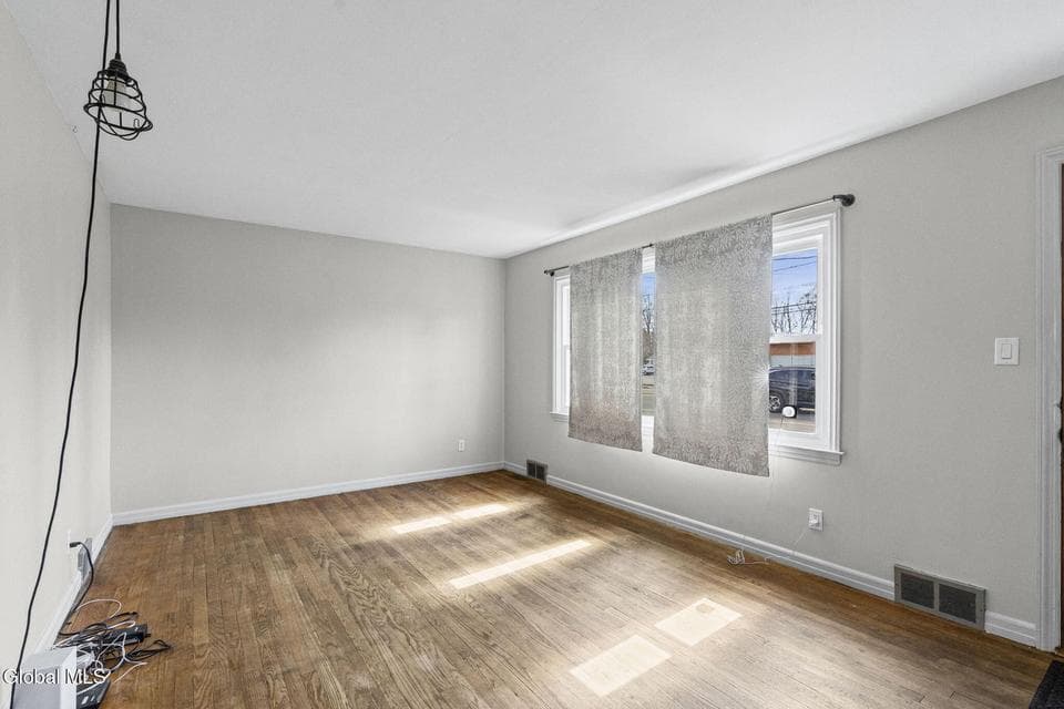 1815 Curry Road, Rotterdam, NY, photo 3