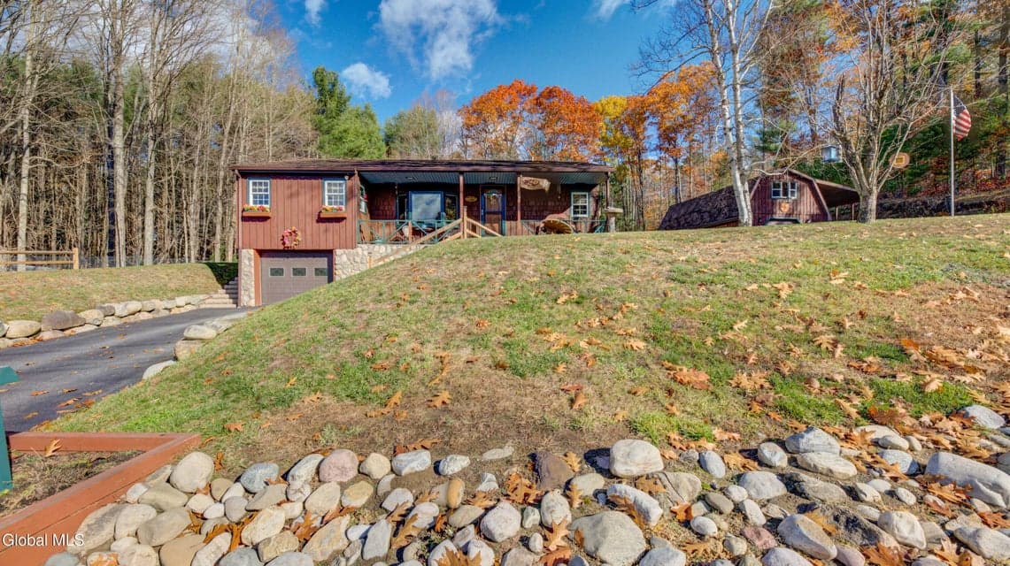 199 Blanchard Road, Mayfield, NY, photo 1