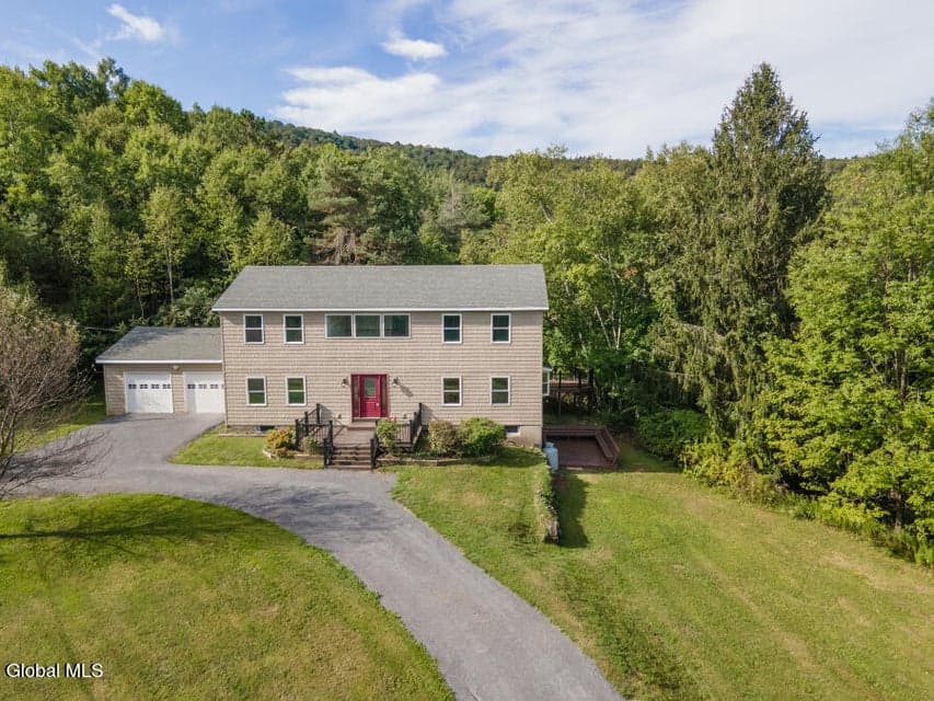 128 Himmel Lane, photo 1