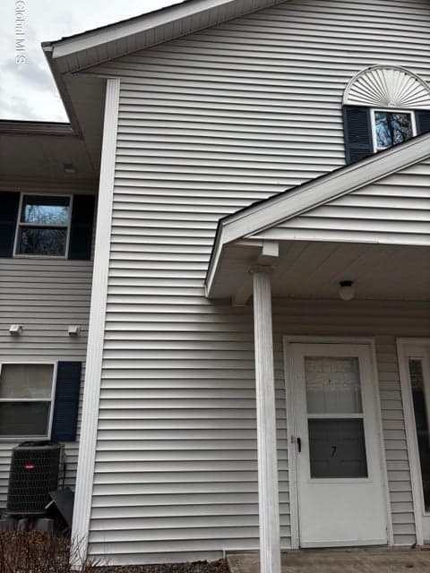 1307 Greenwich Drive