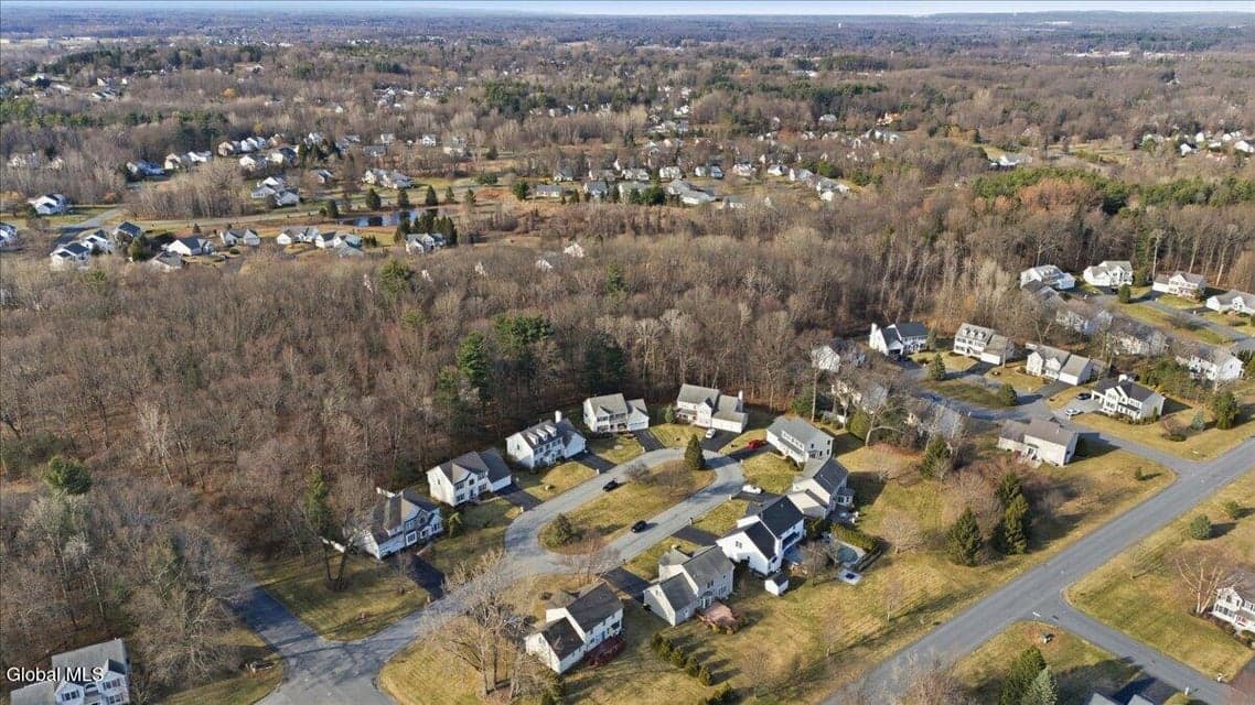 8 Cathywood Court, Clifton Park, NY, photo 5