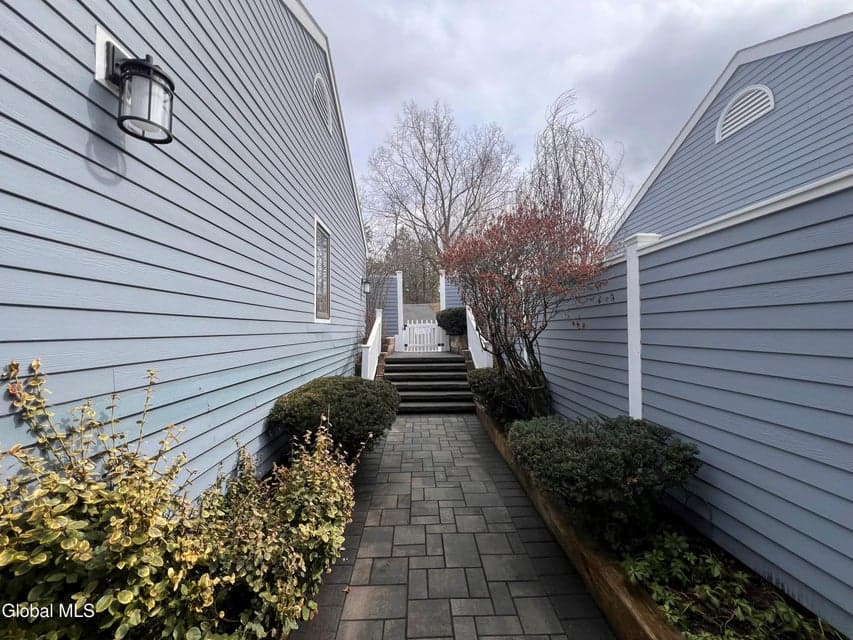3 South Collins Terrace, photo 4