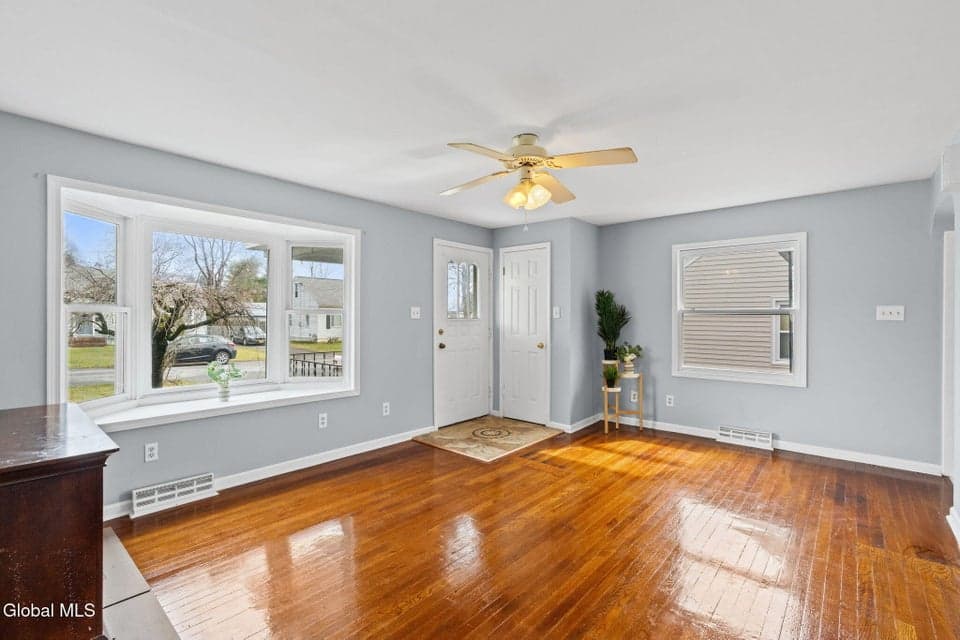 3275 Franklin Street, Rotterdam, NY, photo 2