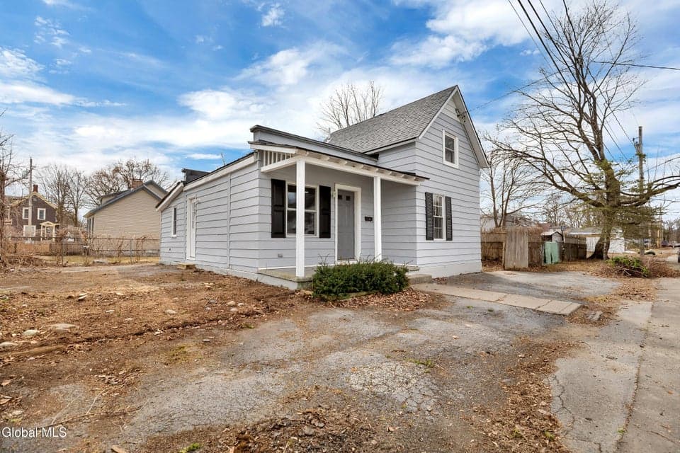 2 New Street, Glens Falls, NY, photo 4