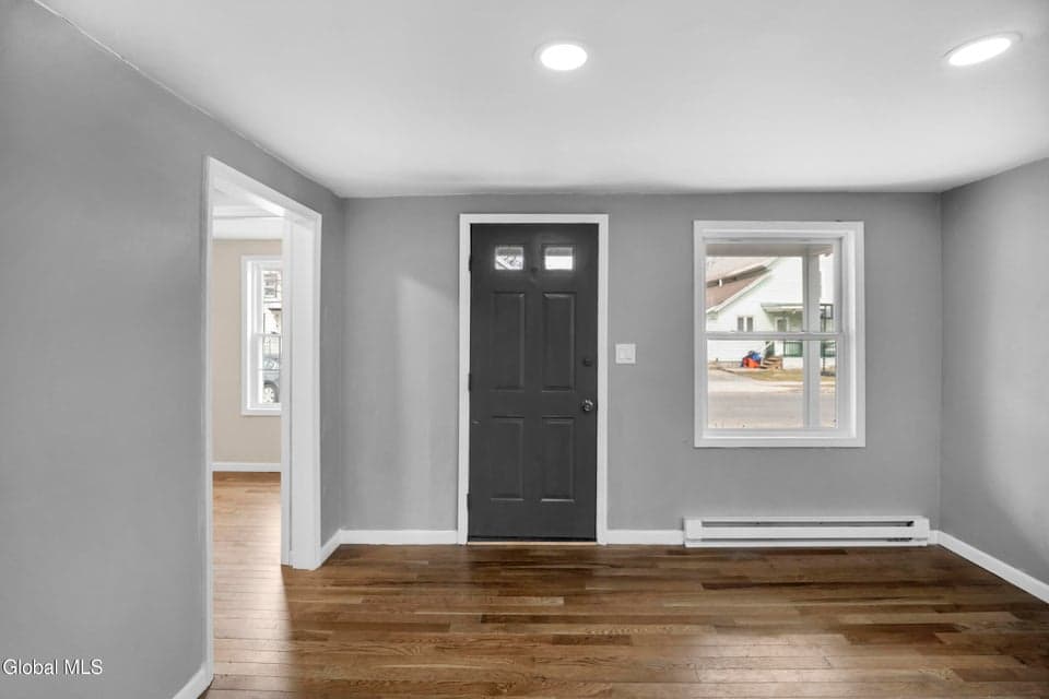 2 New Street, Glens Falls, NY, photo 5