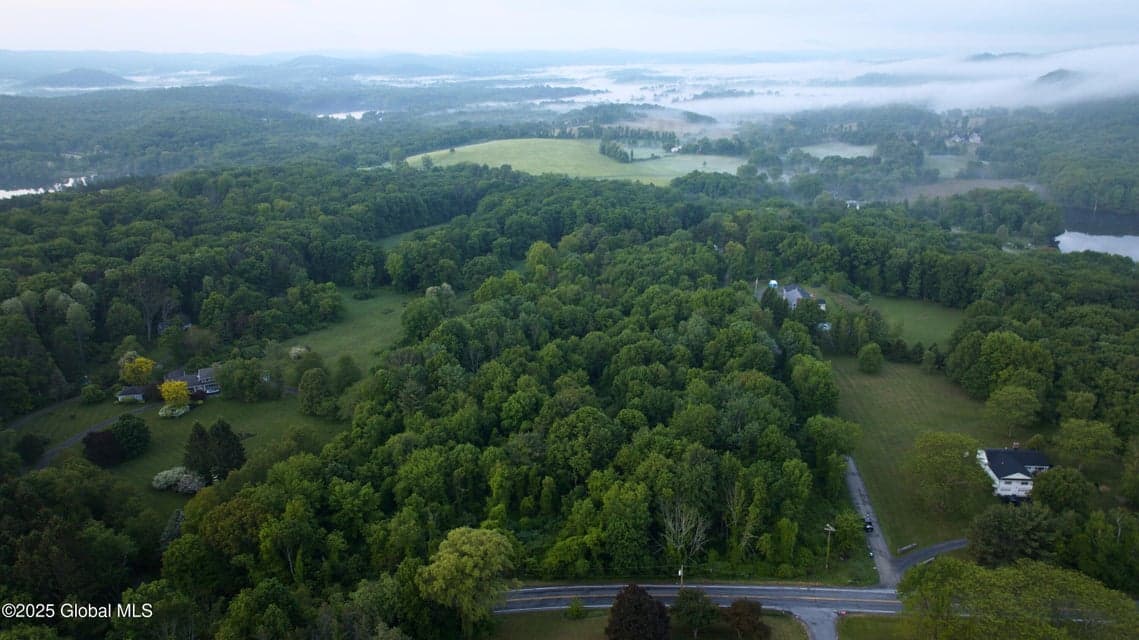 L34&35 County Route 27, photo 1