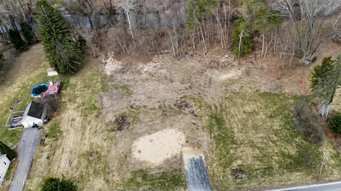 271 Dunnsville Road, photo 3