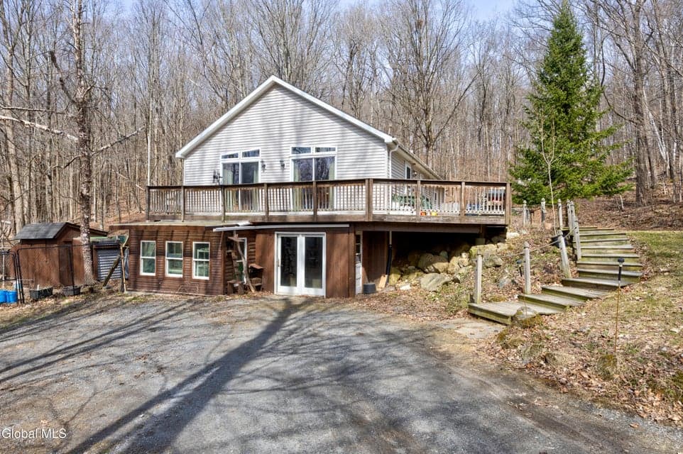 229 Summit Lake Road, photo 1