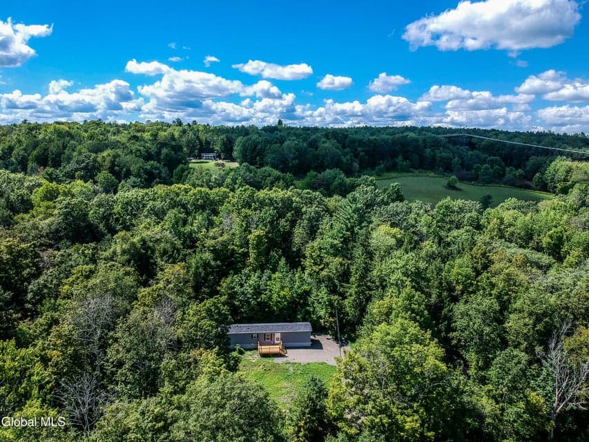 351 Maybie Road, photo 2