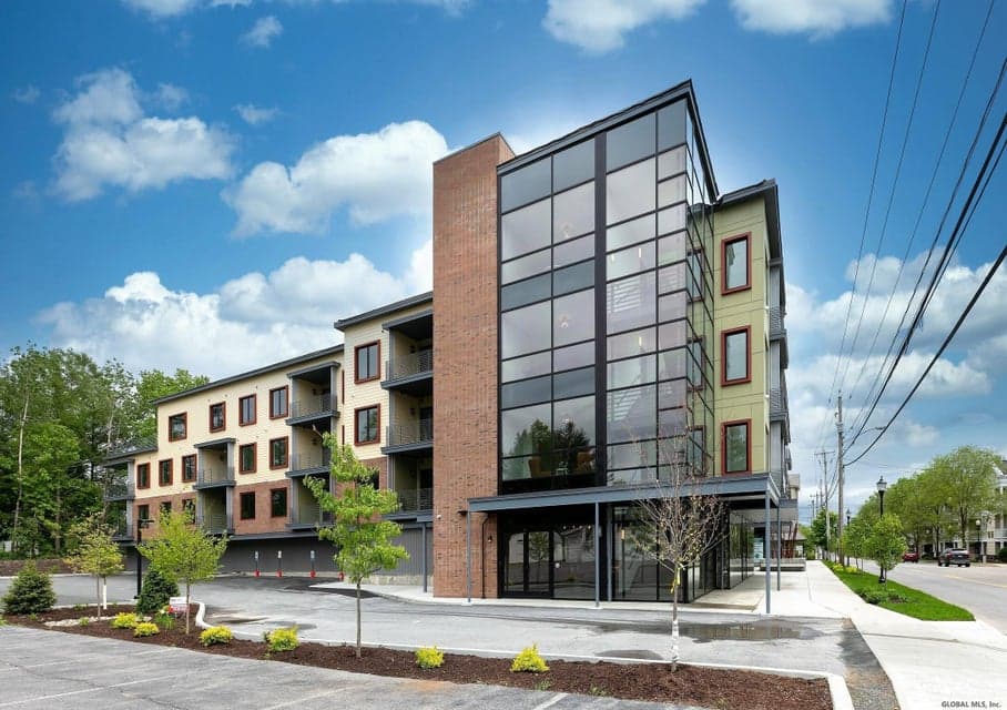 116 West Avenue, photo 1