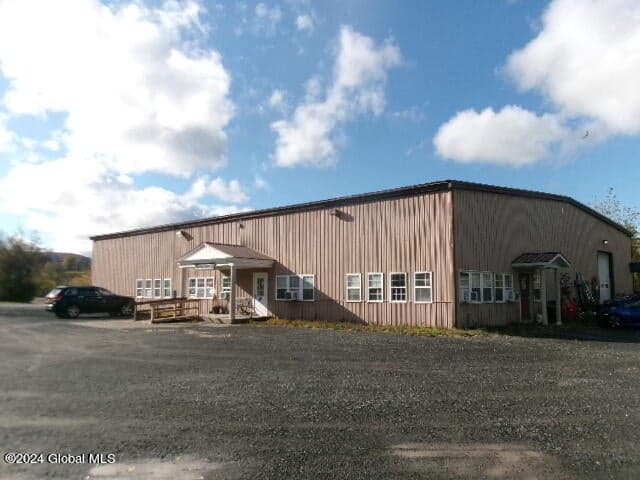 1698 NY-7, photo 4
