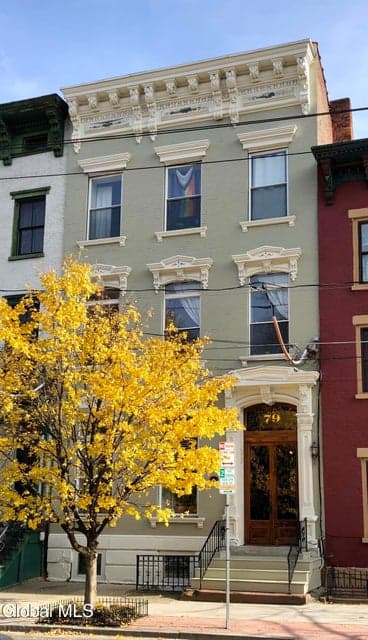 79 Ten Broeck Street, photo 2