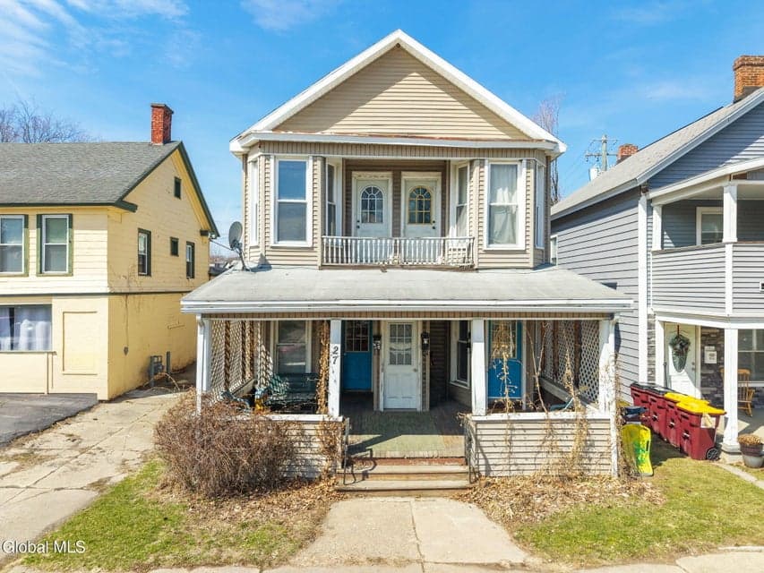 27 S Main Street, photo 1