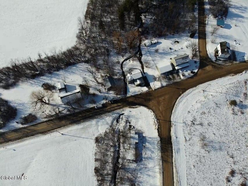 854 Millers Corners Road, photo 3