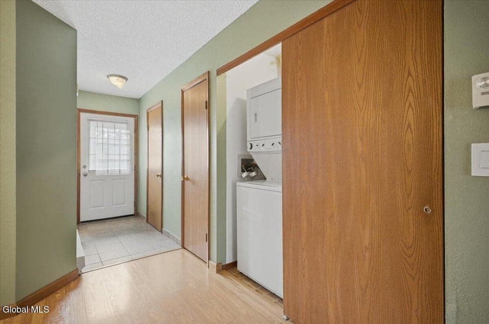 10 Minuteman Court, photo 5