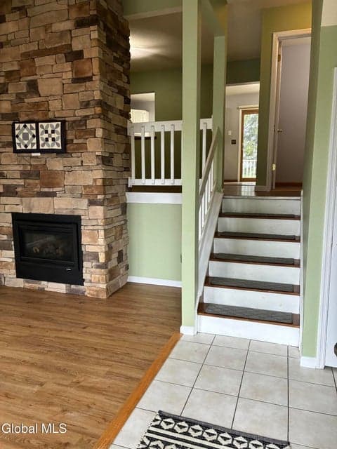 25 Stratton Circle, photo 2