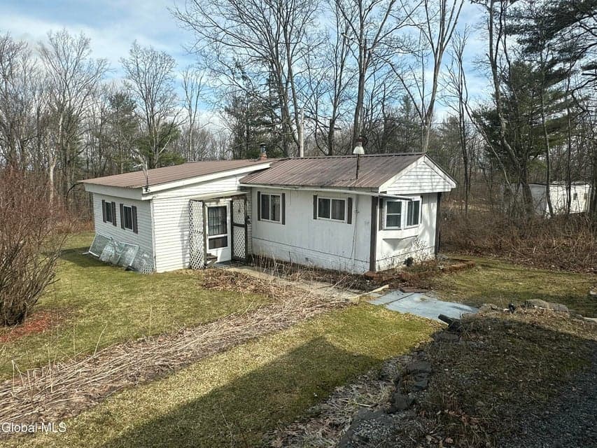 88 Udell Road, Westerlo, NY, photo 4