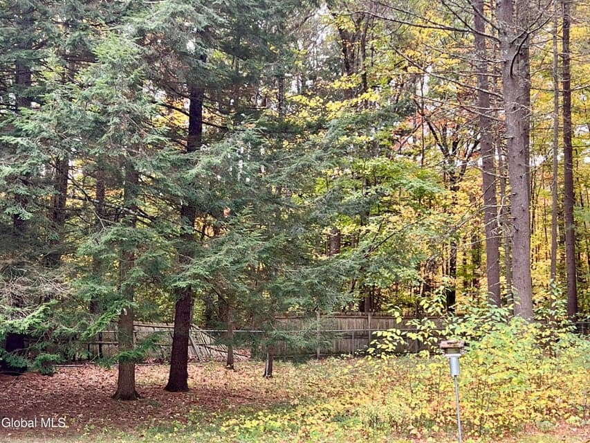 32 Linette Lane, Queensbury, NY, photo 5