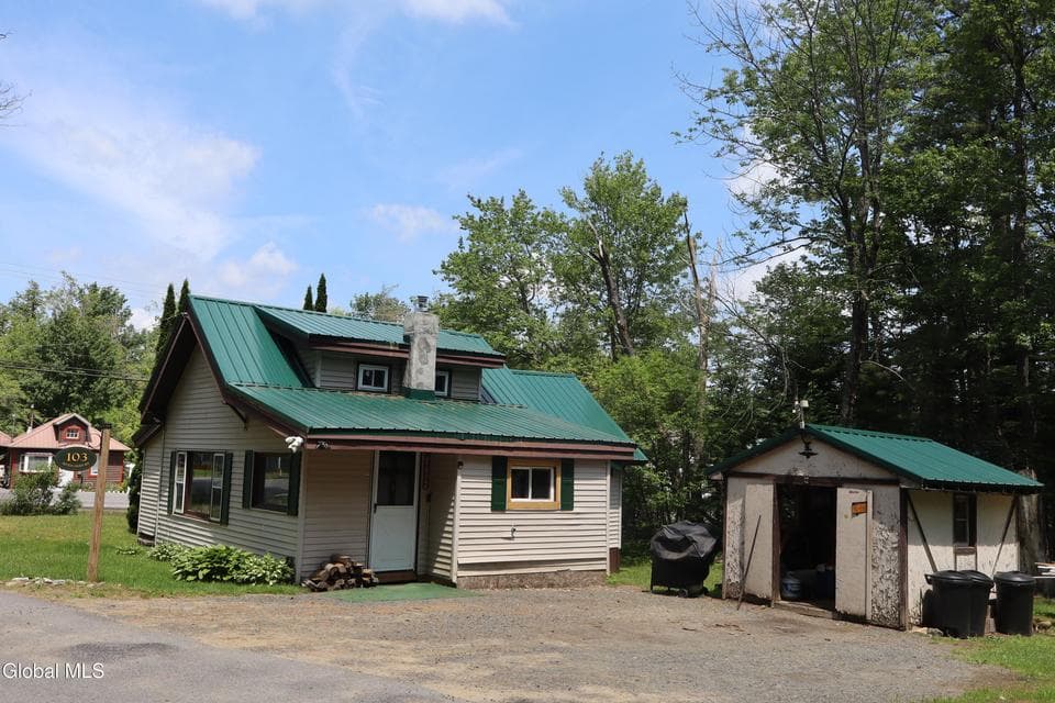 103 Seven Oaks Rd Road, photo 1
