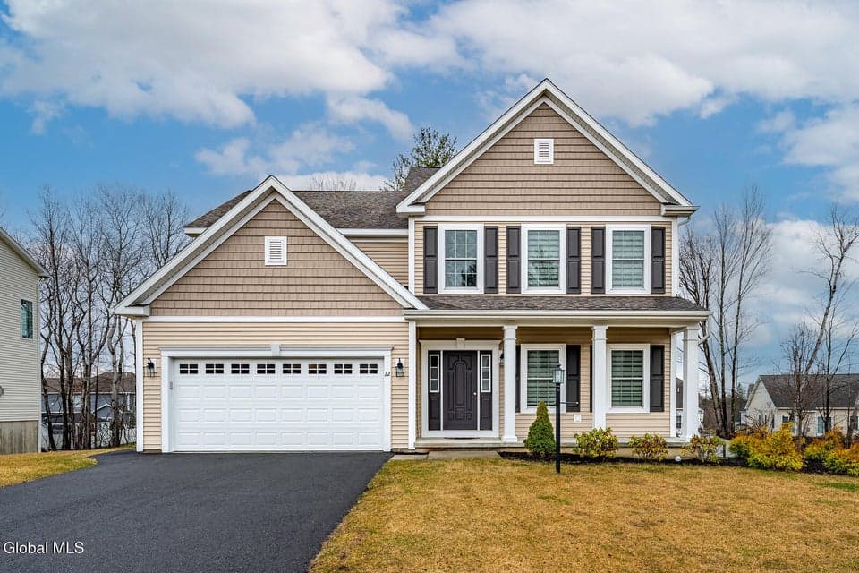22 Bergen Place, photo 1