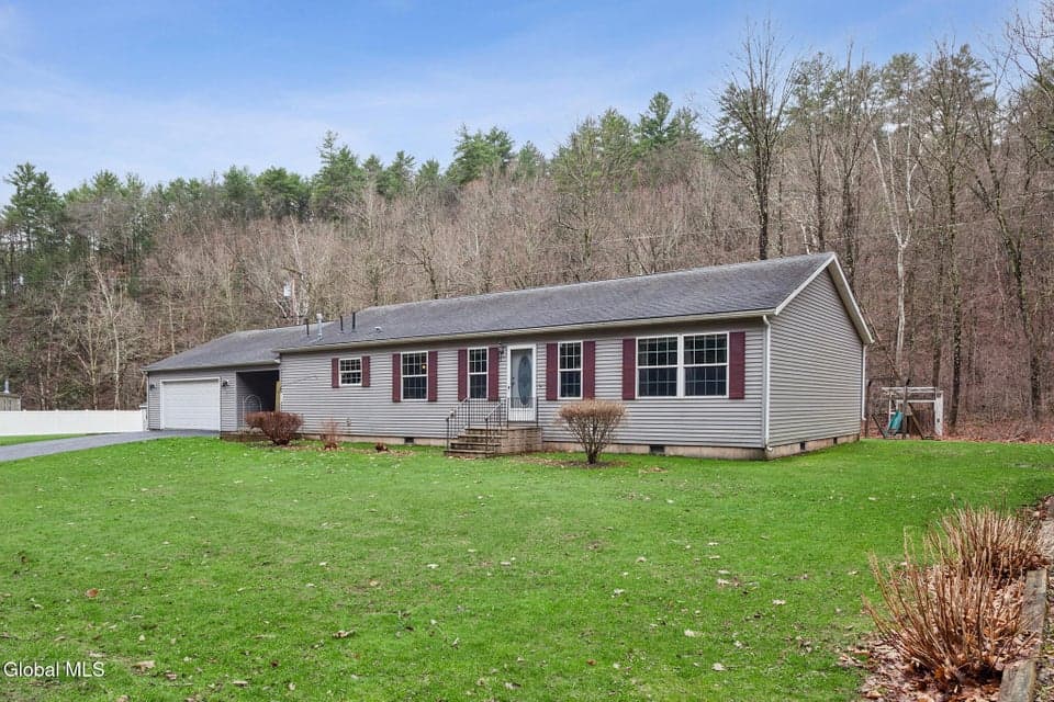 137 Creamery Road, photo 2