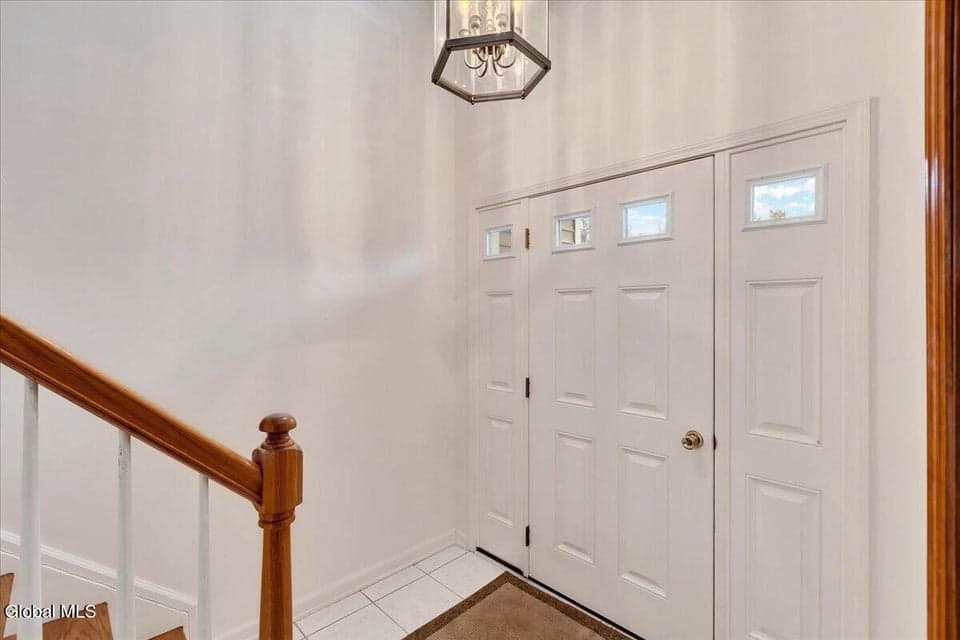 36 Oakmont Street, photo 4
