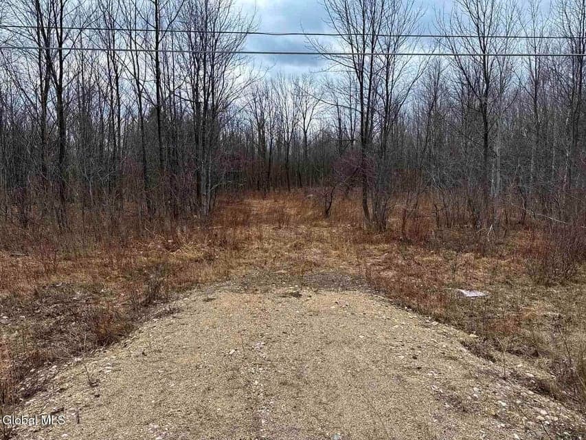 L11.4 Military Turnpike, photo 1