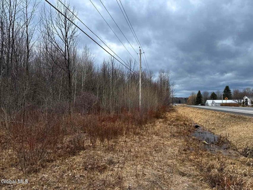 L11.4 Military Turnpike, photo 2