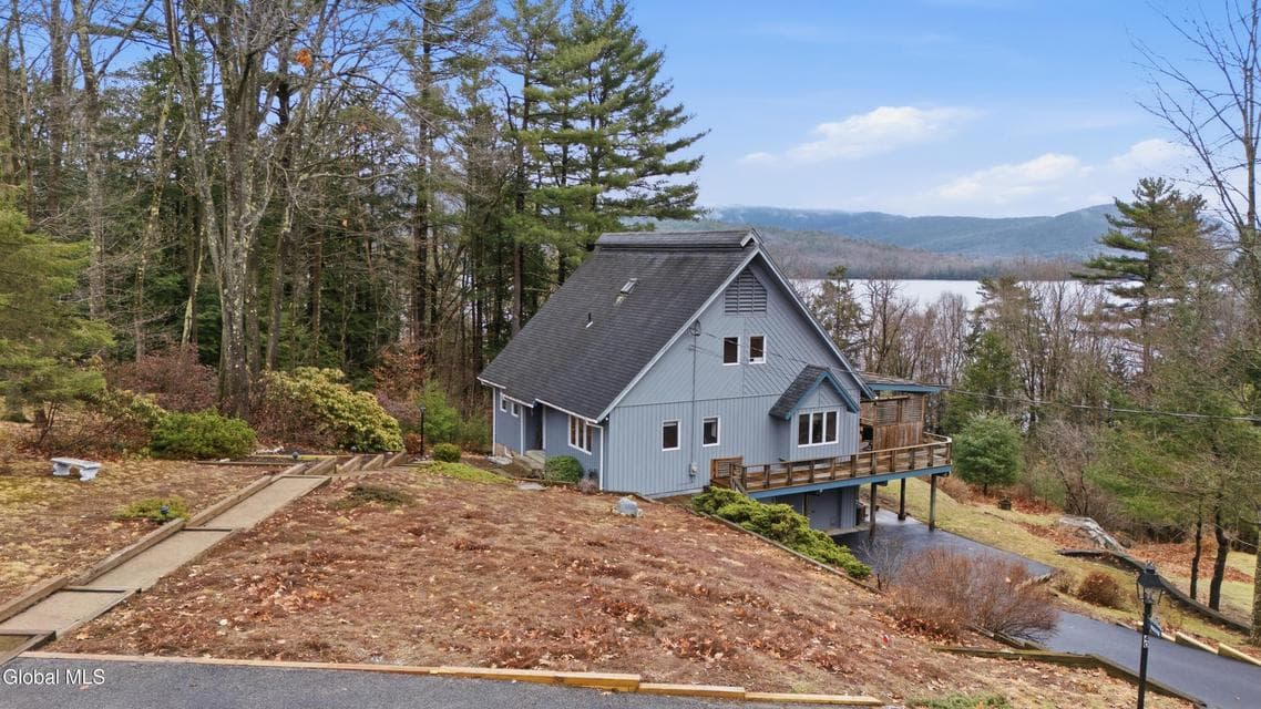 40 Ridgewood Court, photo 5